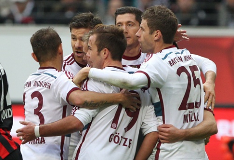 In Germany, "Bayern" victory marked by T. Muller's hat-trick