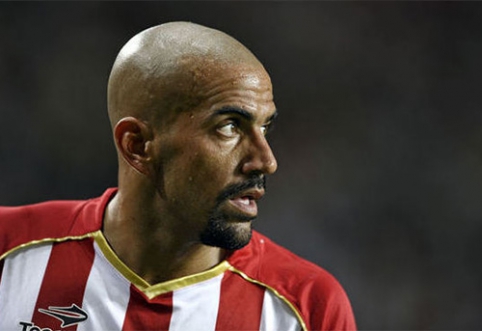 The legendary J. Verons intends to return to professional football