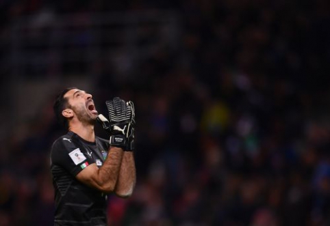 I. Casillas to G. Buffon: I don't want to see you like this
