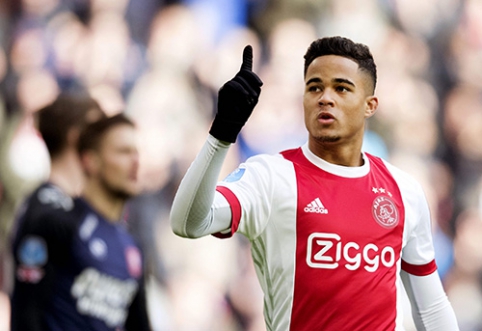 "Roma" is nearing the end of negotiations to acquire J. Kluivert
