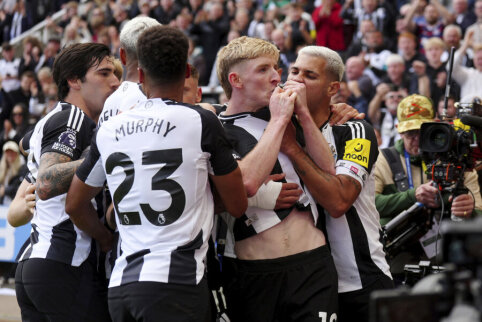 After winning, Newcastle United returns to the Champions League position.