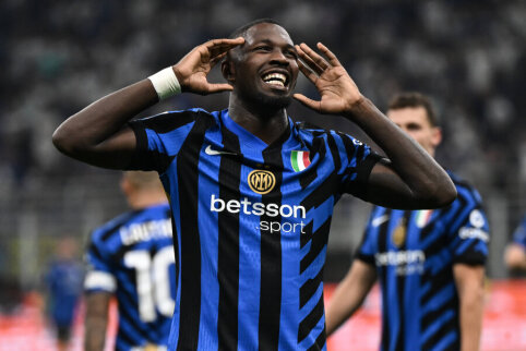 M. Thuram will be out for a while due to injury, not helping the 'Inter' club.