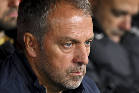 H. Flick - after the "Real" incident: "We must respect the referees"