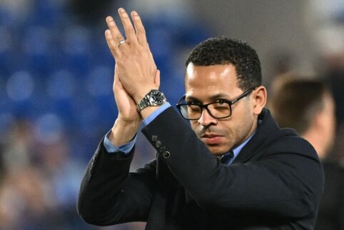 Strasbourg extends contract with team leader