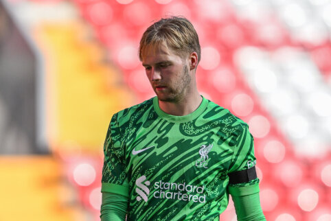 C. Kelleher officially became a new player of Brentford club