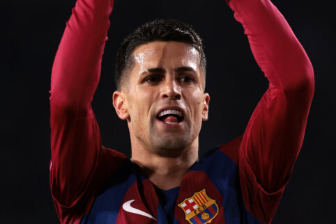 J. Cancelo: "I love Barcelona, it is my club"