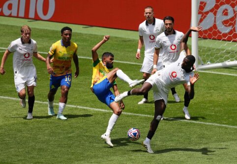 Goals galore in the match between Borussia and the Africans