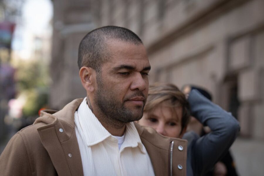D. Alves received a favorable court ruling.