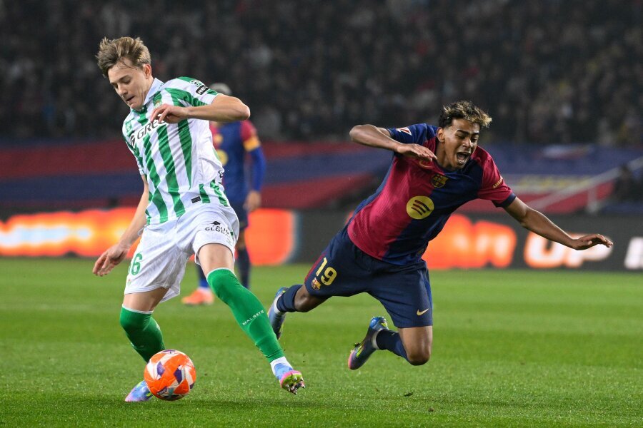 Real Betis withstood against Barcelona