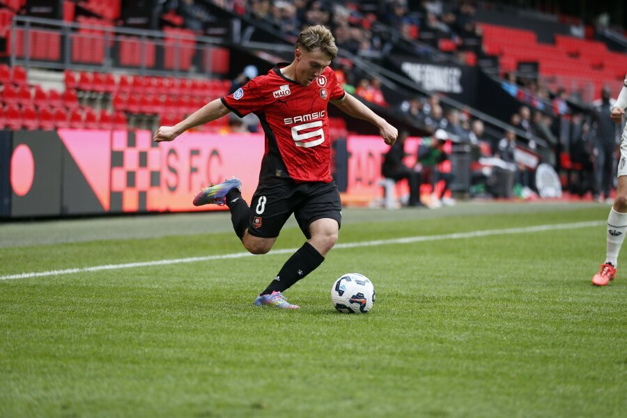 A. Truffert will replace M. Kerkez at the Bournemouth club